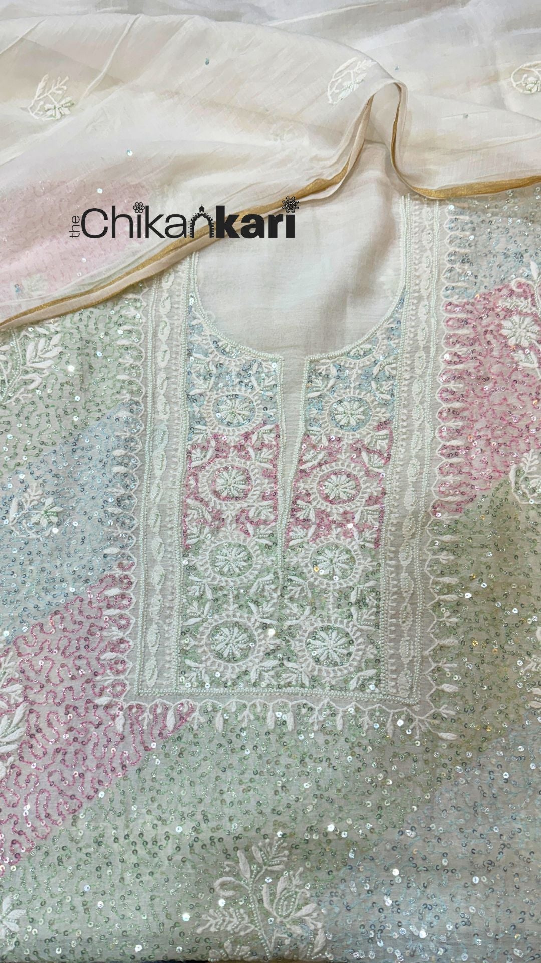 Lucknowi Chikankari Pure Mulchanderi Suit